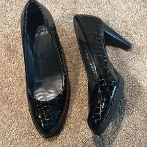 Crocodile/alligator print heels